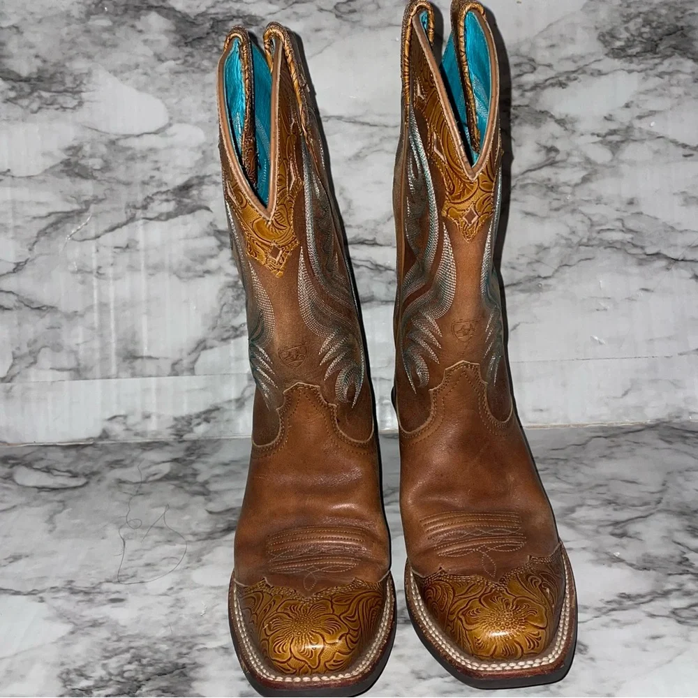 Ariat Turquoise and Tan Leather Western Boots - Picture 9 of 14
